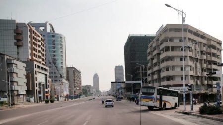 Kinshasa : 1.200 sociétés de sous-traitance radiées pour non conformité à la loi du pays