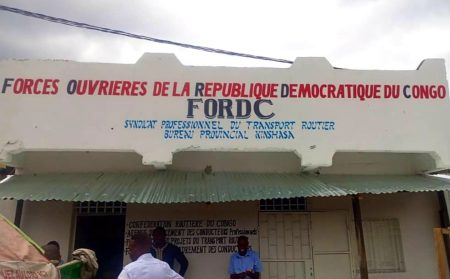 RDC : les transporteurs routiers menacent encore d’aller en grève