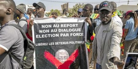 Sénégal : la présidentielle renvoyée au 2 juin