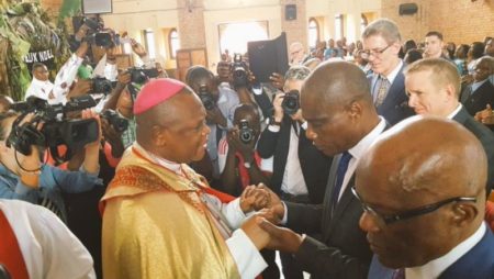 Martin Fayulu: « Personne ne peut empêcher le Cardinal de dénoncer les maux qui rongent notre pays »