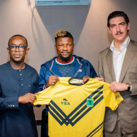 Foot – Mercato : Héritier Luvumbu signe son come-back chez V.Club