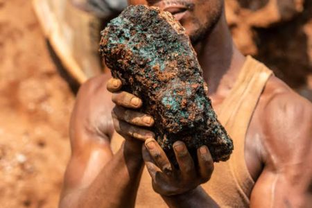 Cobalt congolais : Kinshasa s’insurge contre les États-Unis
