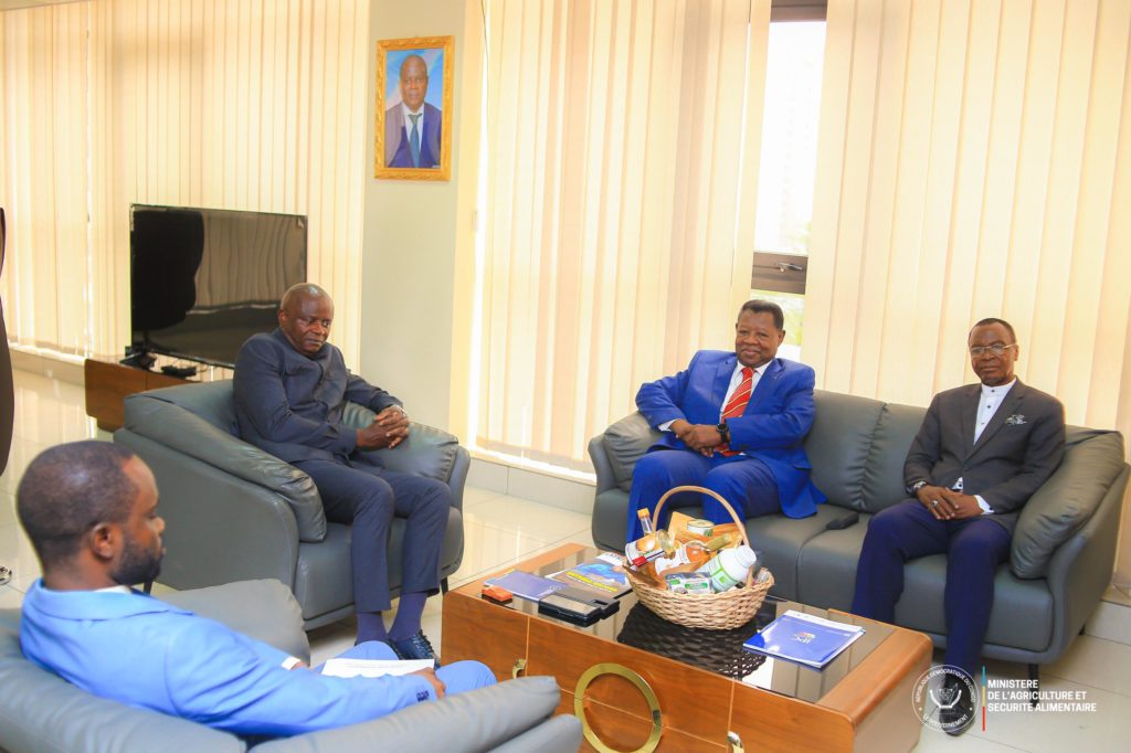 RDC : le gouvernement s’engage à accompagner les coopératives agricoles du Sankuru