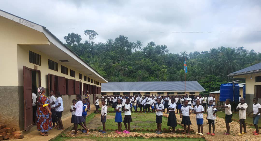 École primaire Nkuelo, territoire de Tshela