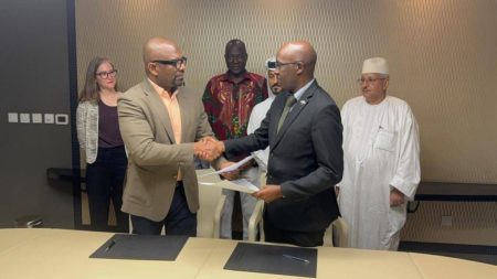 Guerre en RDC : signature d’un mécanisme de surveillance et de vérification du cessez-le-feu à Doha