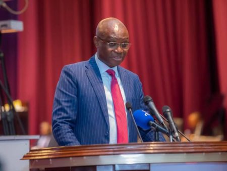 RDC : le gouvernement annonce l’interdiction de la chirurgie BBL