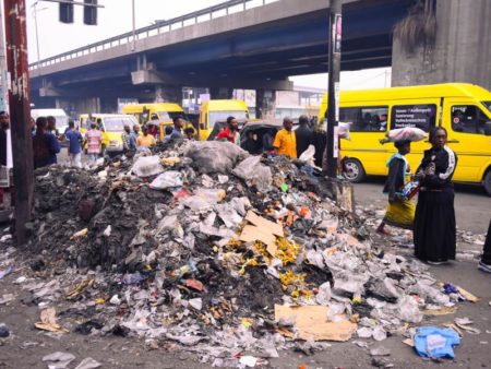 Kinshasa : entre promesses et abandon, la ville en état d’insalubrité chronique (Tribune)