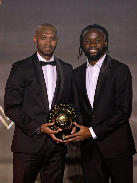 Foot : Fiston Mayele remporte le trophée du meilleur joueur des interclubs