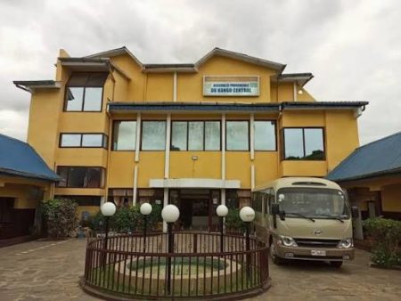 Kongo Central : blocage à l’Assemblée provinciale, la société civile interpelle le gouverneur