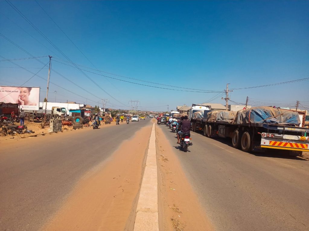 Haut-Katanga : sur la route de Kasumbalesa, découverte d’une dizaine de corps