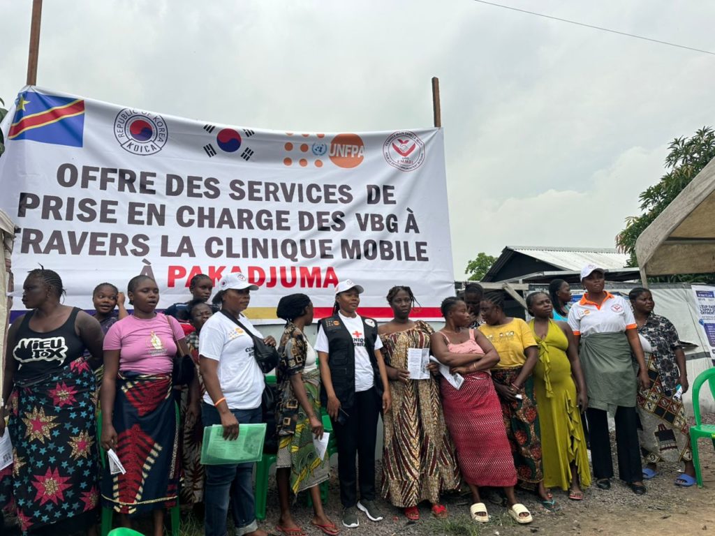 Kinshasa : à Pakadjuma, une clinique mobile renforce la prise en charge des victimes de VBG
