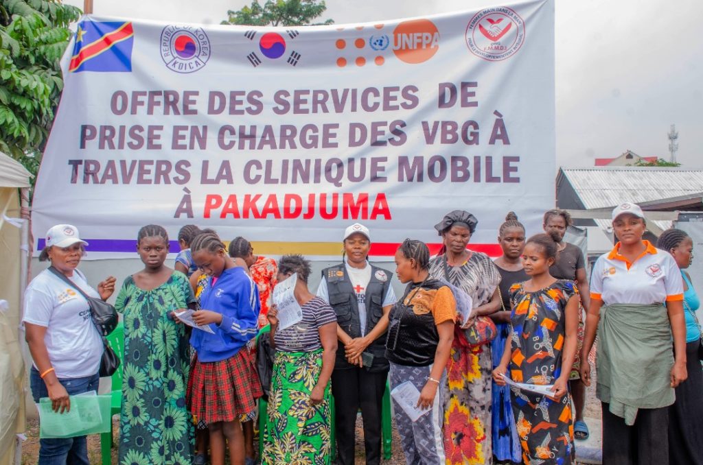 Kinshasa : à Pakadjuma, une clinique mobile renforce la prise en charge des victimes de VBG