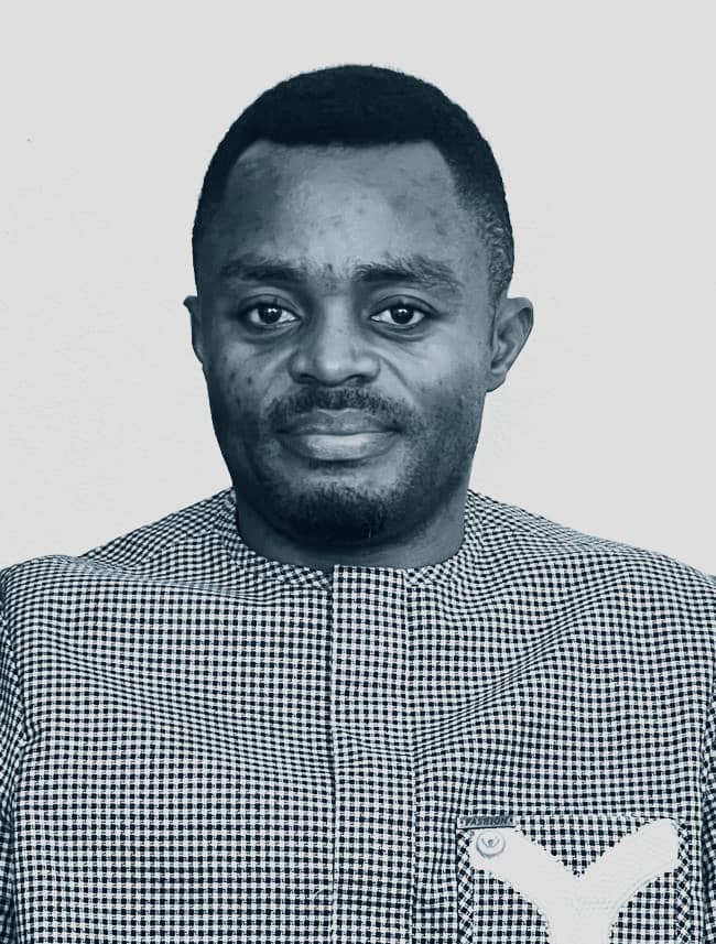 RDC : la République confisquée, de Mobutu à Tshisekedi (Édito de NKUY KIMBUNGU Wally-W)