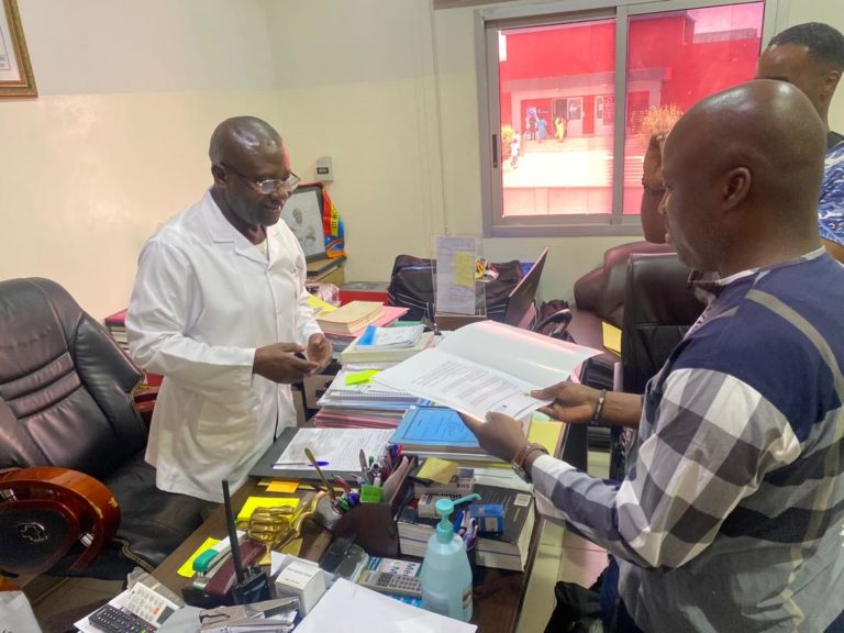 Kinshasa : l’Hôpital militaire du camp Tshatshi signe un partenariat avec l’ONG Pain quotidien pour renforcer la prise en charge sanitaire
